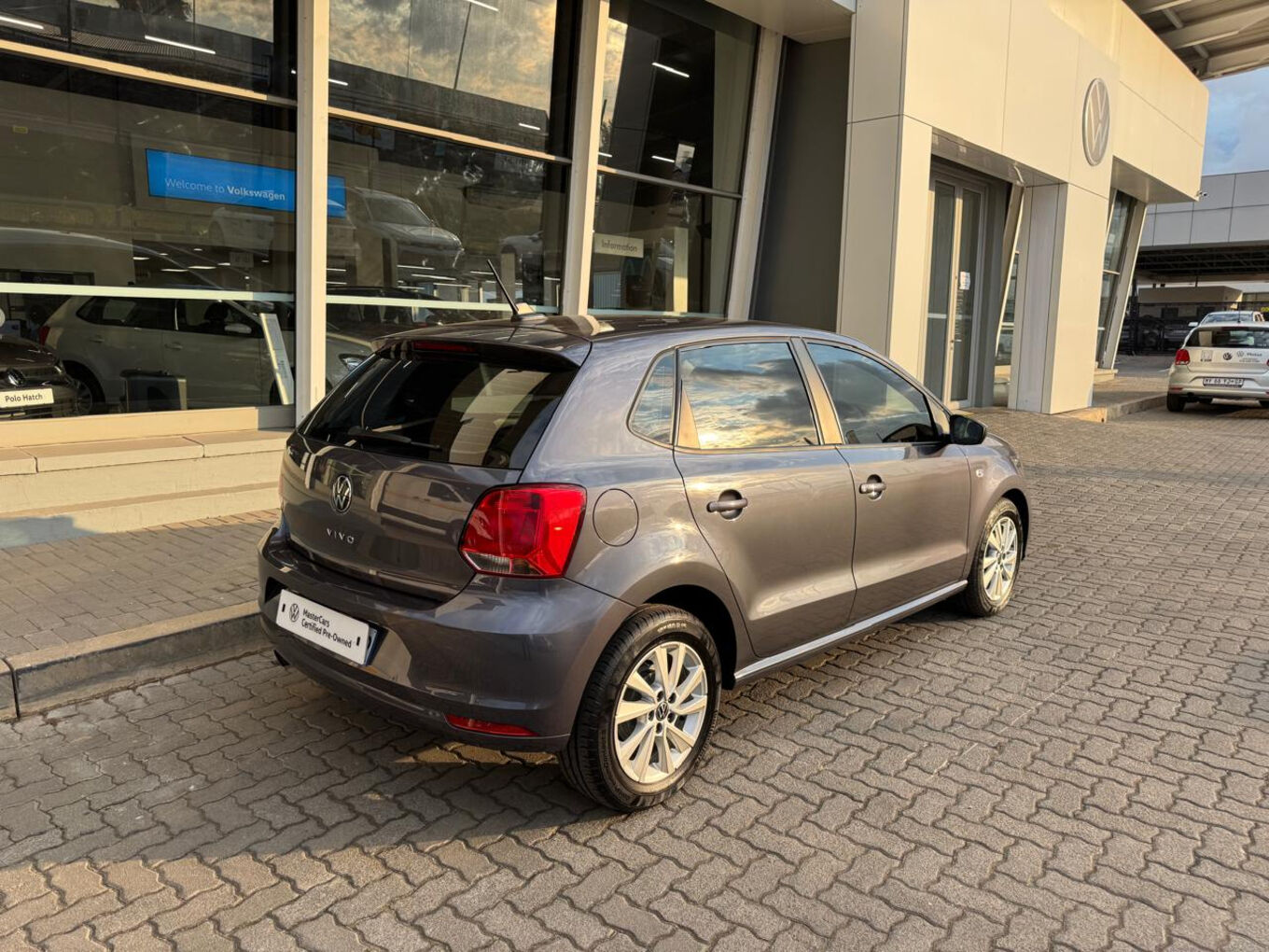2025 VOLKSWAGEN POLO VIVO Hatch 1.4 Life — photo 7