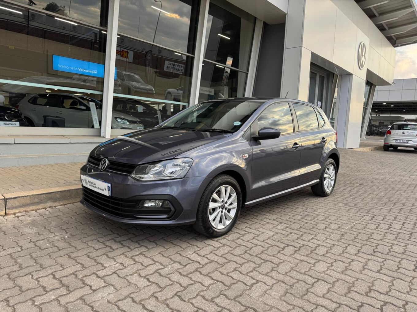 2025 VOLKSWAGEN POLO VIVO Hatch 1.4 Life — photo 3