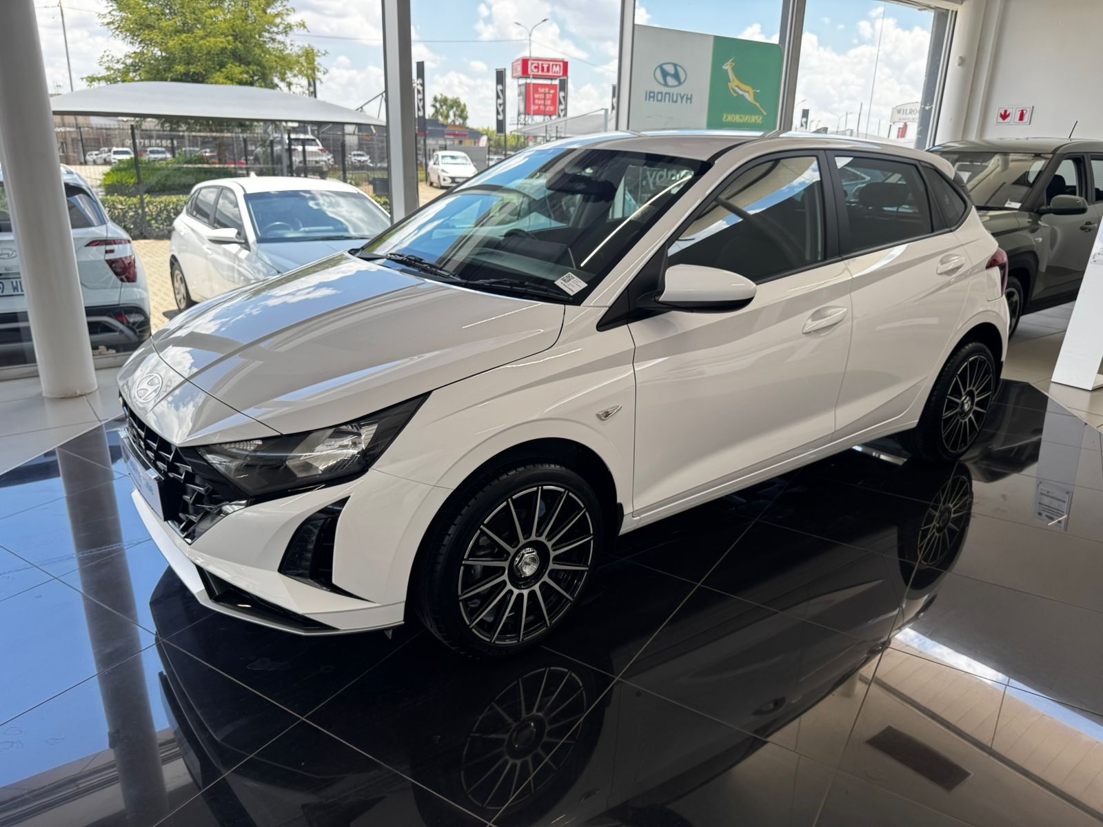 2026 HYUNDAI I20 1.2 PREMIUM M/T MY24 thumbnail 3