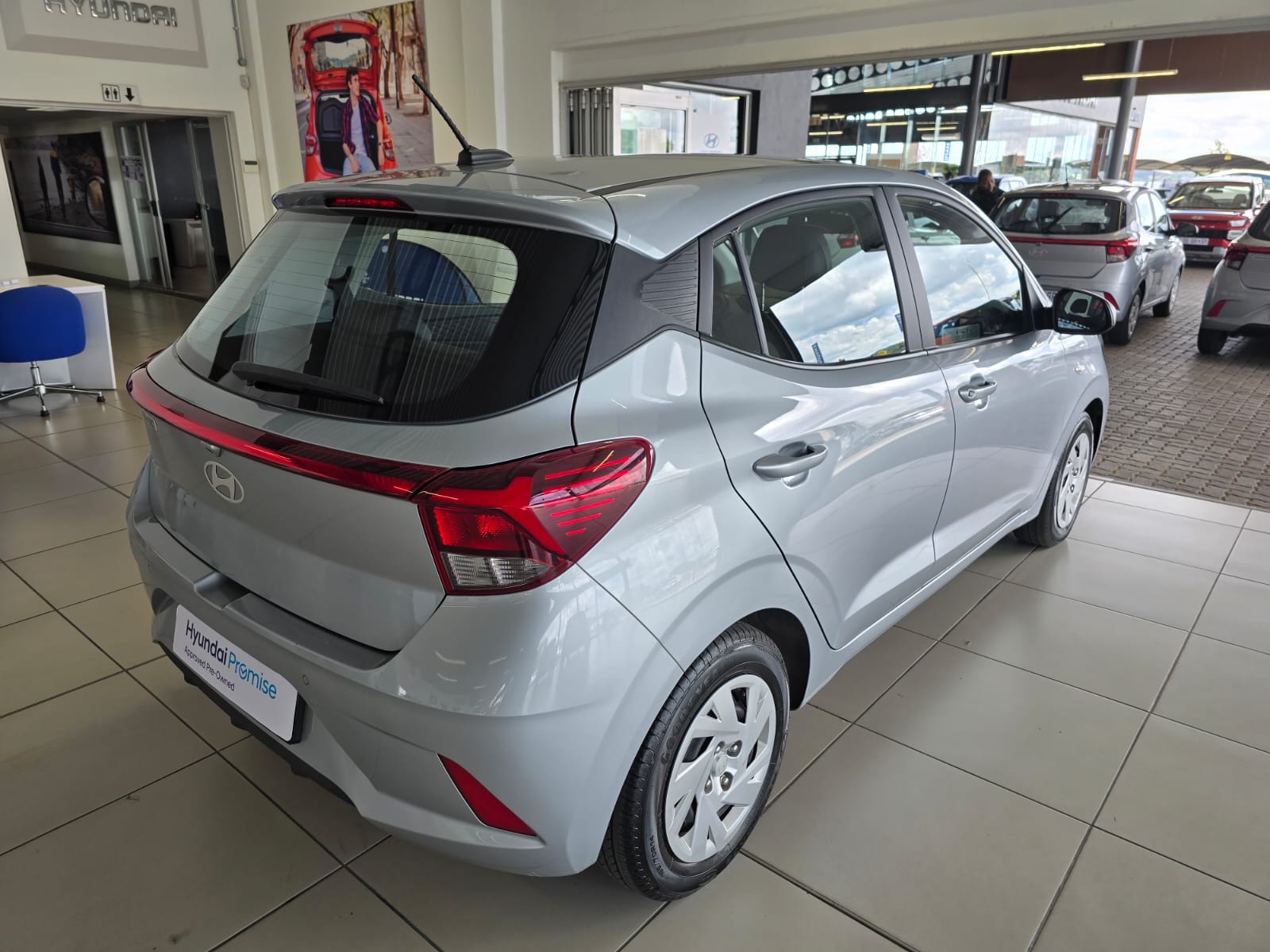 2026 HYUNDAI GRAND i10 1.0 PREMIUM M/T MY24 thumbnail 6