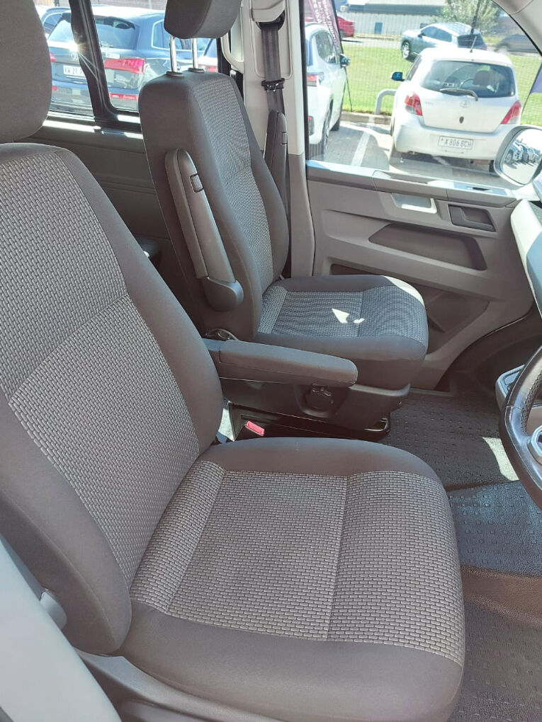 2023 VOLKSWAGEN TRANSPORTER 2.0TDI 110kW Kombi SWB Trendline image 18