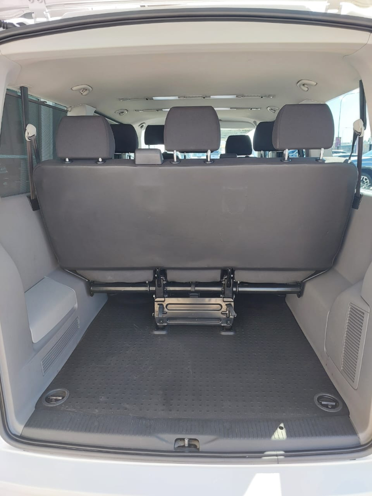 2023 VOLKSWAGEN TRANSPORTER 2.0TDI 110kW Kombi SWB Trendline image 9
