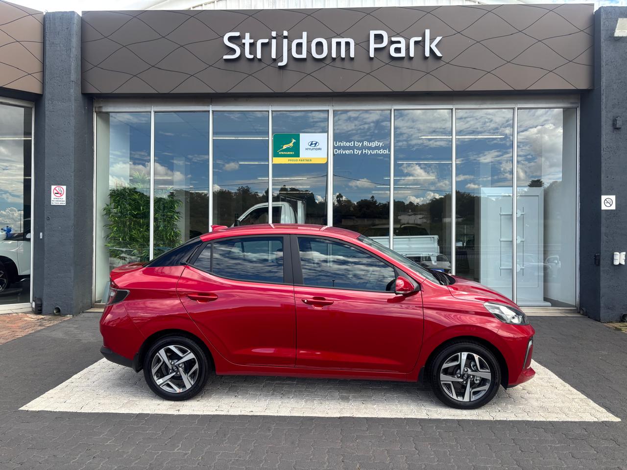 2026 HYUNDAI GRAND i10 1.2 EXECUTIVE Sedan A/T MY24 thumbnail 7