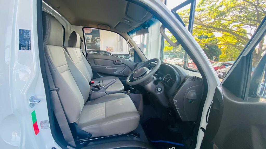 2025 HYUNDAI BAKKIE 2.6 SKD A/C DECK F/L thumbnail 6