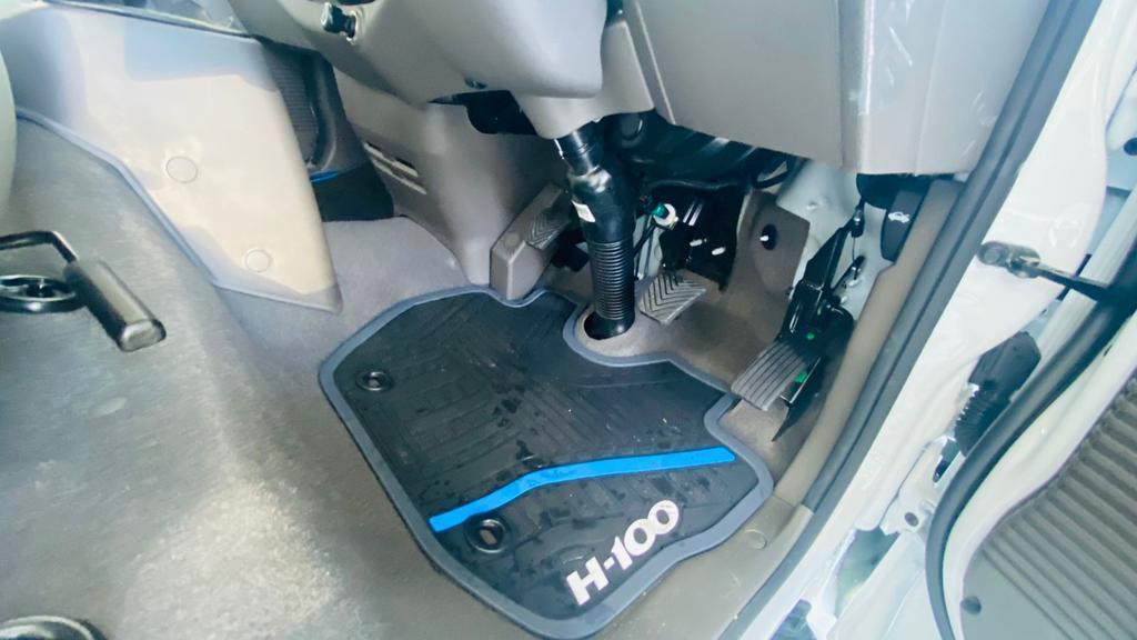 2025 HYUNDAI BAKKIE 2.6 SKD A/C DECK F/L thumbnail 8