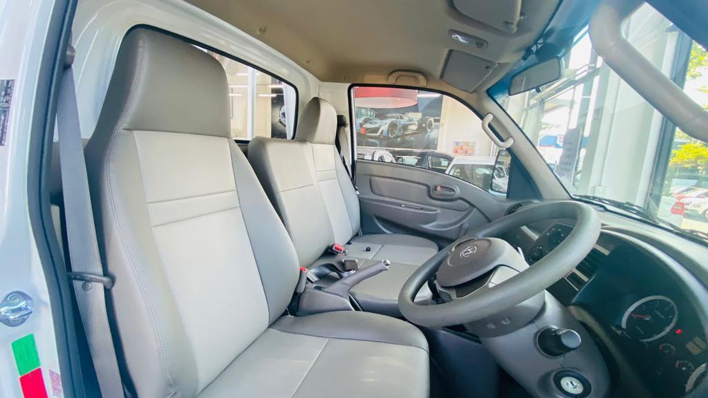 2025 HYUNDAI BAKKIE 2.6 SKD A/C DECK F/L thumbnail 9