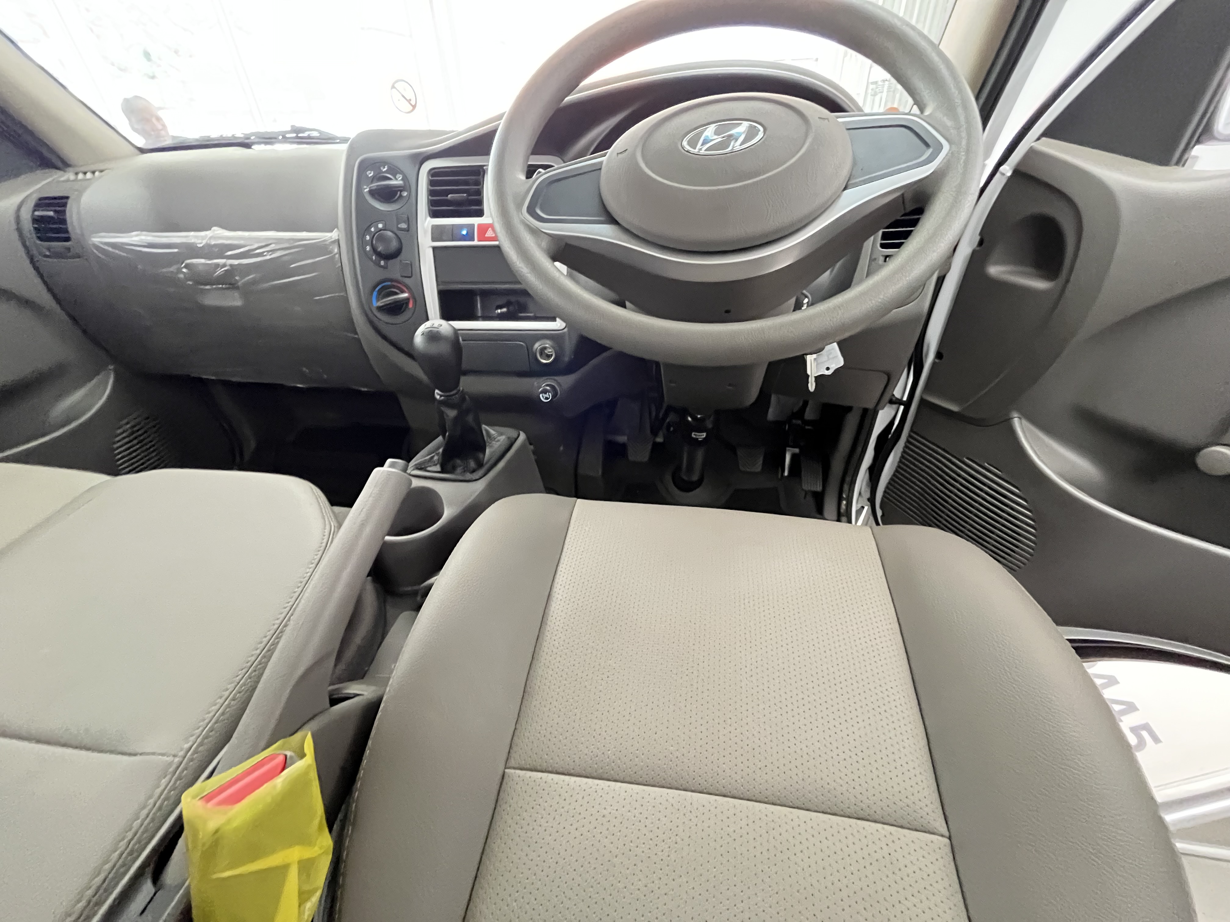 2025 HYUNDAI BAKKIE 2.6 SKD A/C DECK F/L thumbnail 17