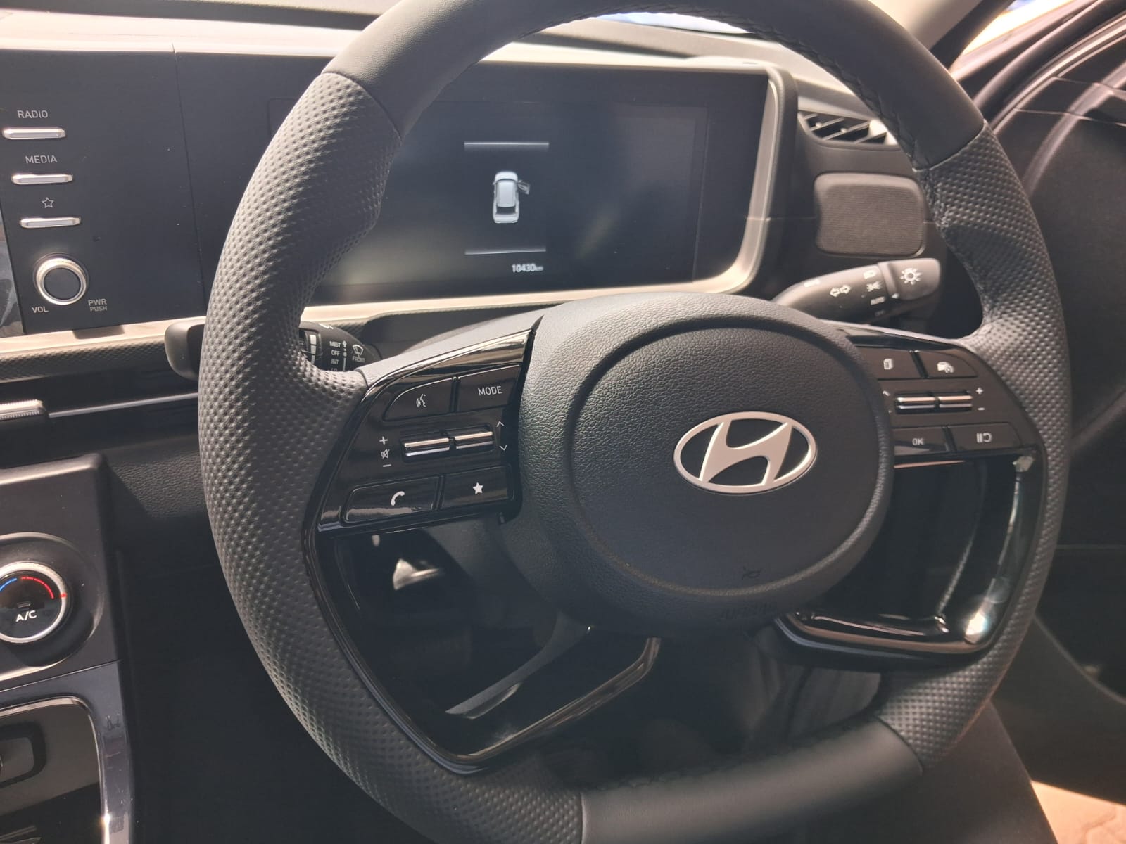 2025 HYUNDAI ALCAZAR 1.5 EXECUTIVE DIESEL AT 7STR thumbnail 14
