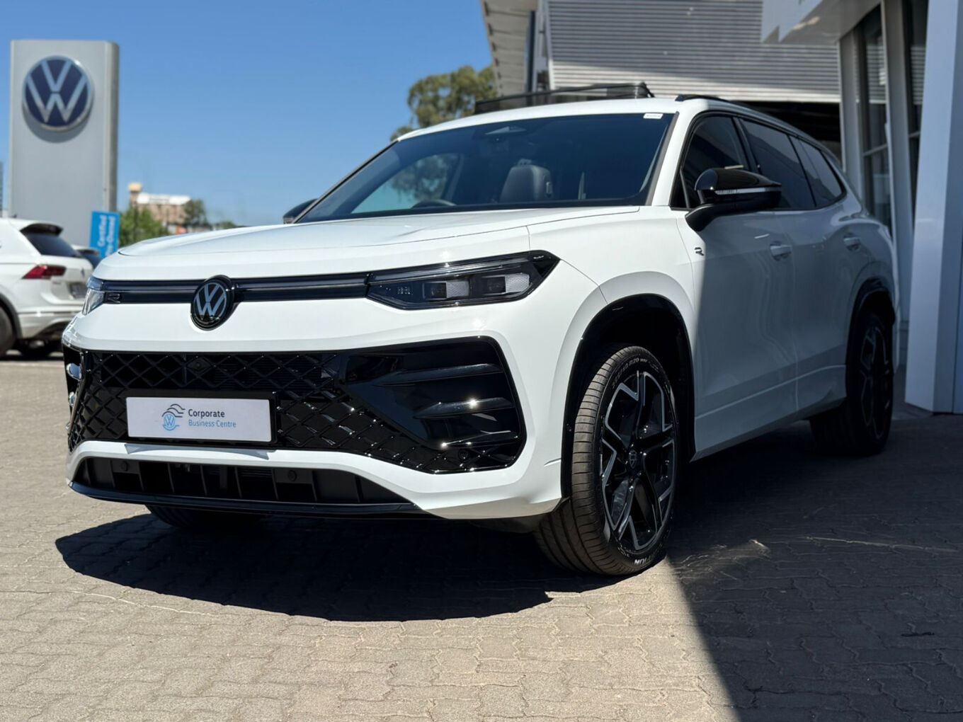 2026 VOLKSWAGEN TAYRON 1.4TSI R-Line — photo 3