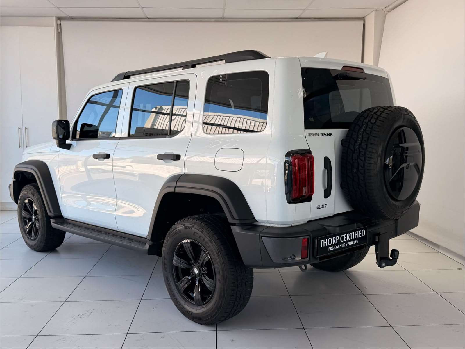 2025 GWM Tank 300 2.4TD LUXURY A/T - Image 6