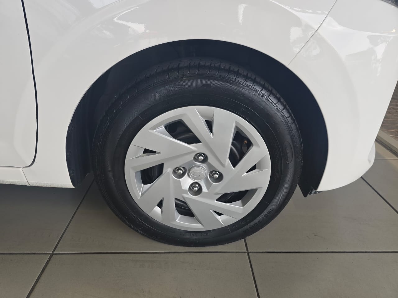 2026 HYUNDAI GRAND i10 1.2 PREMIUM A/T MY24 thumbnail 10