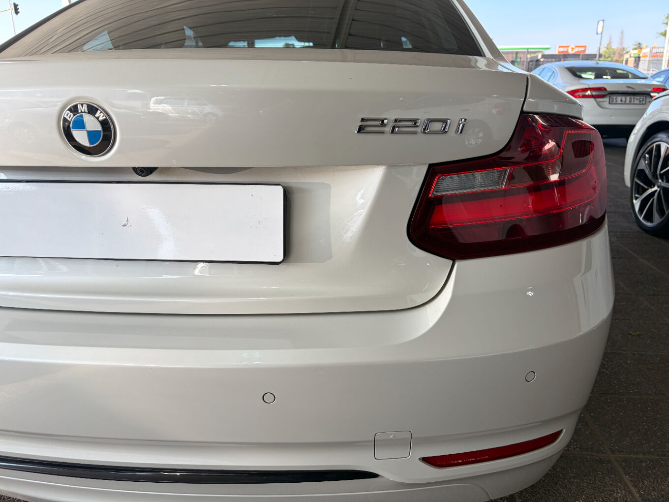 2017 BMW 2 SERIES 220i Coupe Sport sports-auto — photo 8
