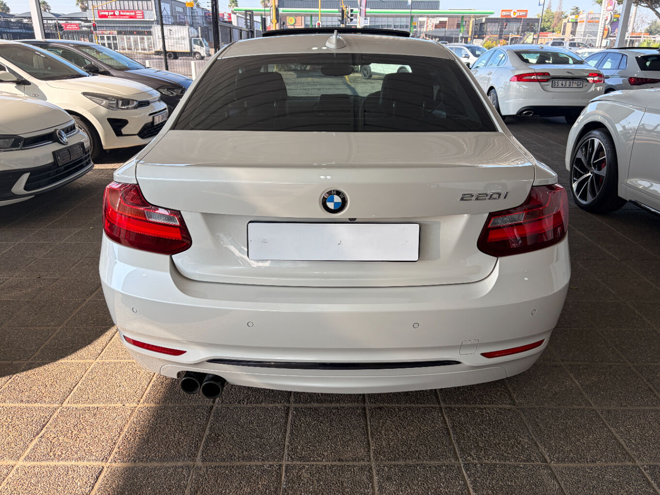 2017 BMW 2 SERIES 220i Coupe Sport sports-auto — photo 7