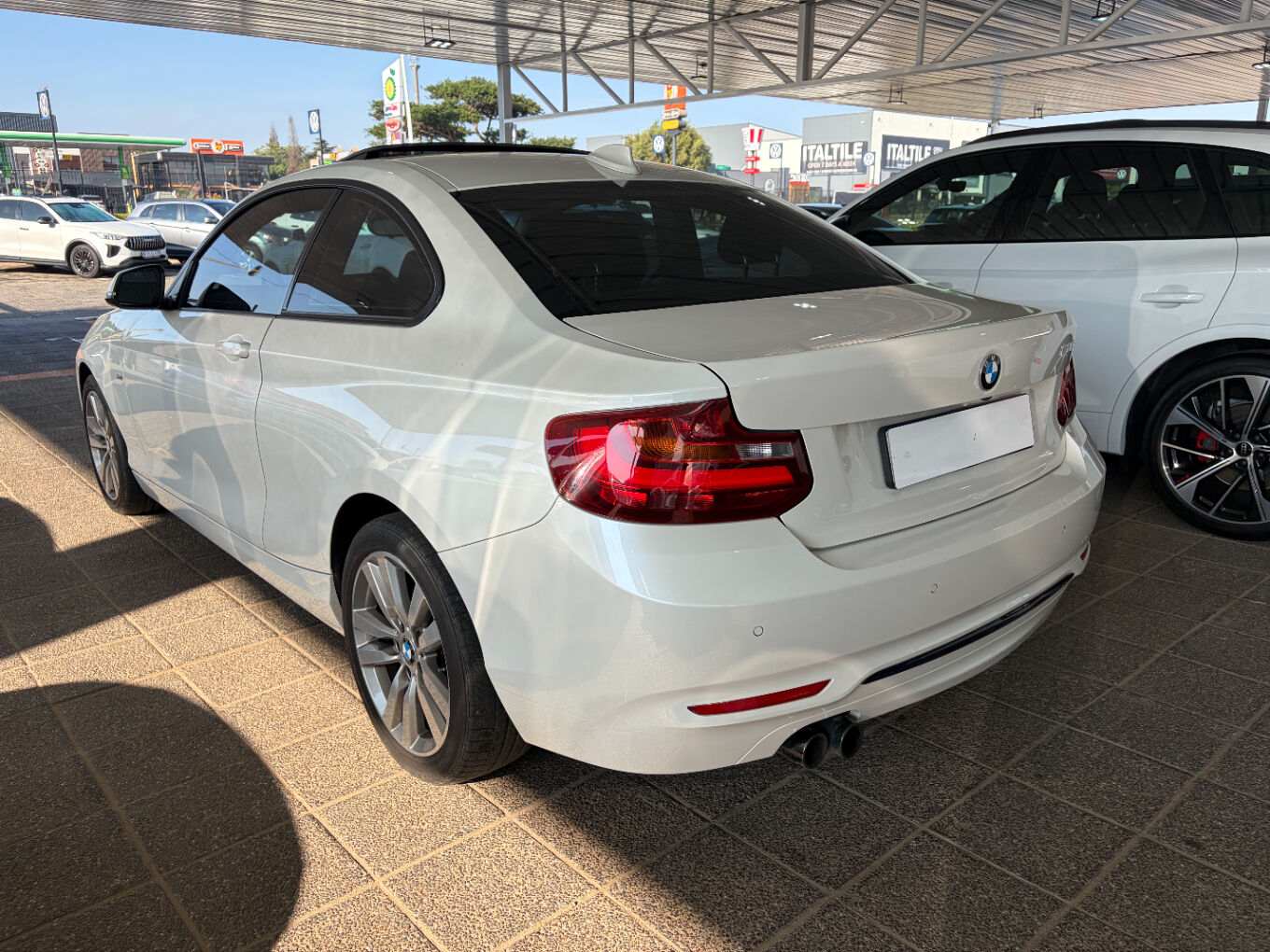 2017 BMW 2 SERIES 220i Coupe Sport sports-auto — photo 6