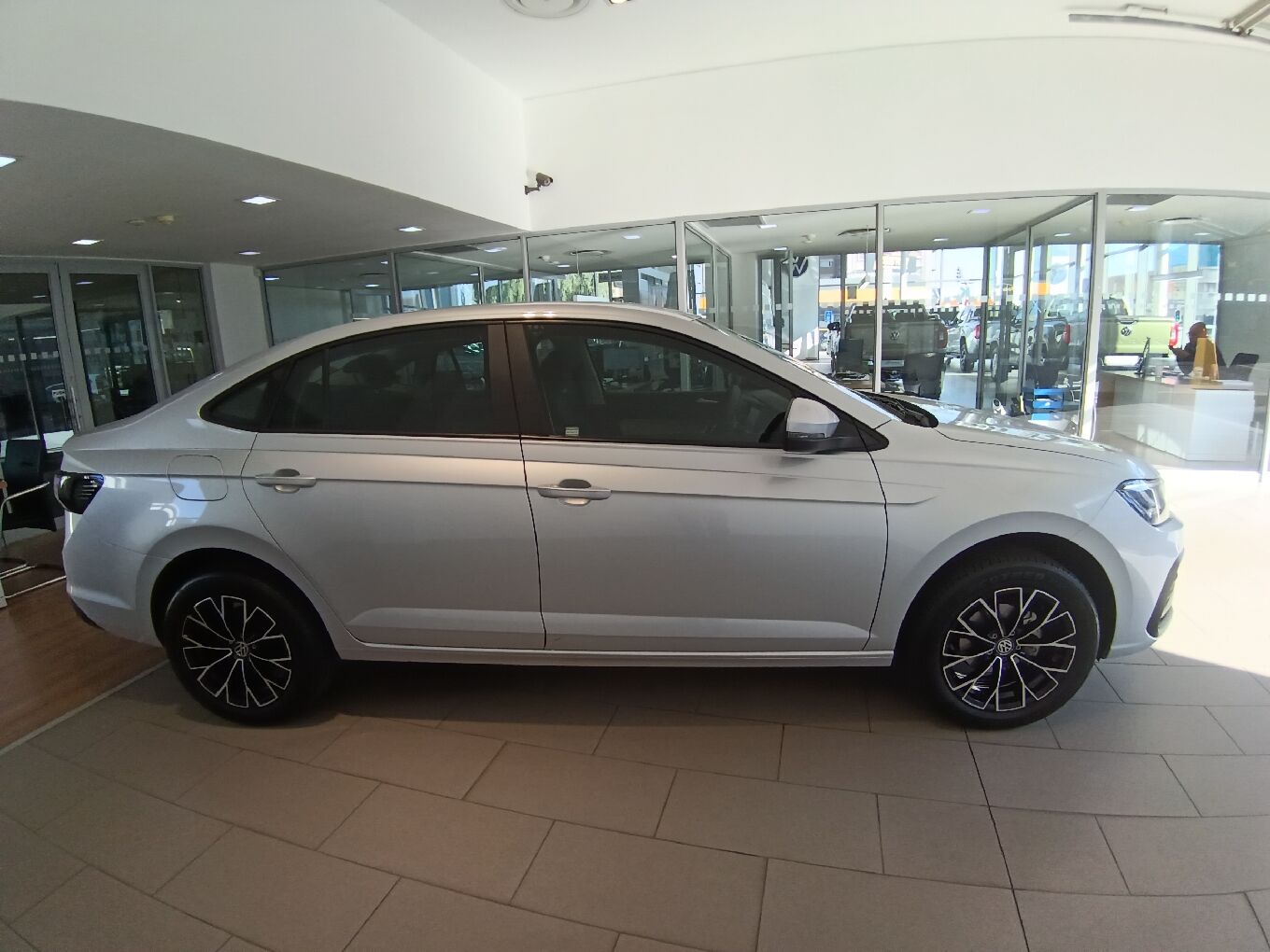 2026 VOLKSWAGEN POLO Sedan 1.6 Auto — photo 14