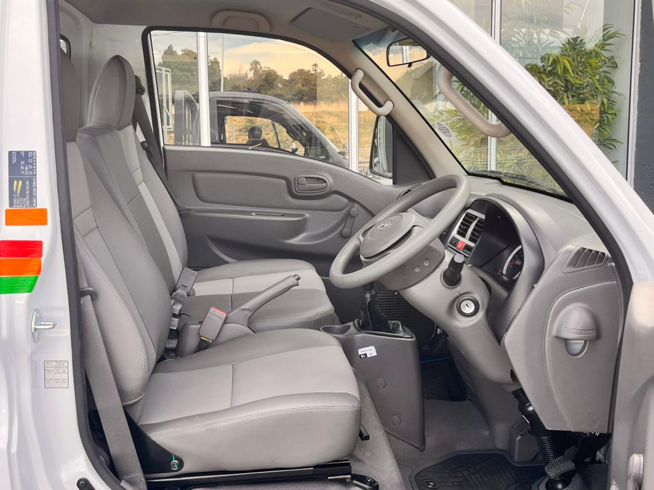 2026 HYUNDAI BAKKIE 2.6 SKD DECK F/L thumbnail 4