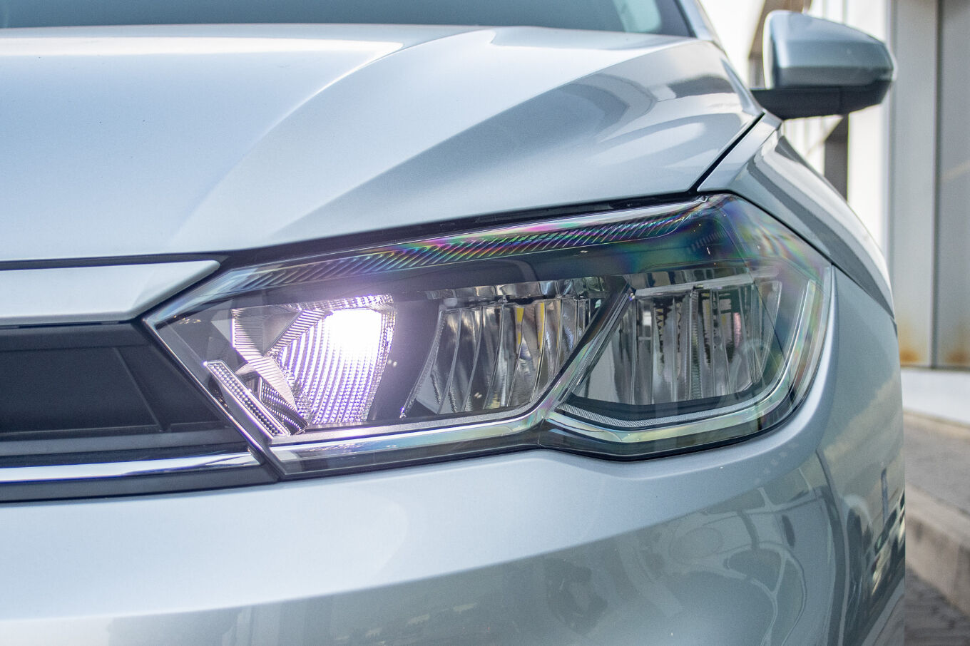 2026 VOLKSWAGEN POLO Hatch 1.0TSI 70kW — photo 3