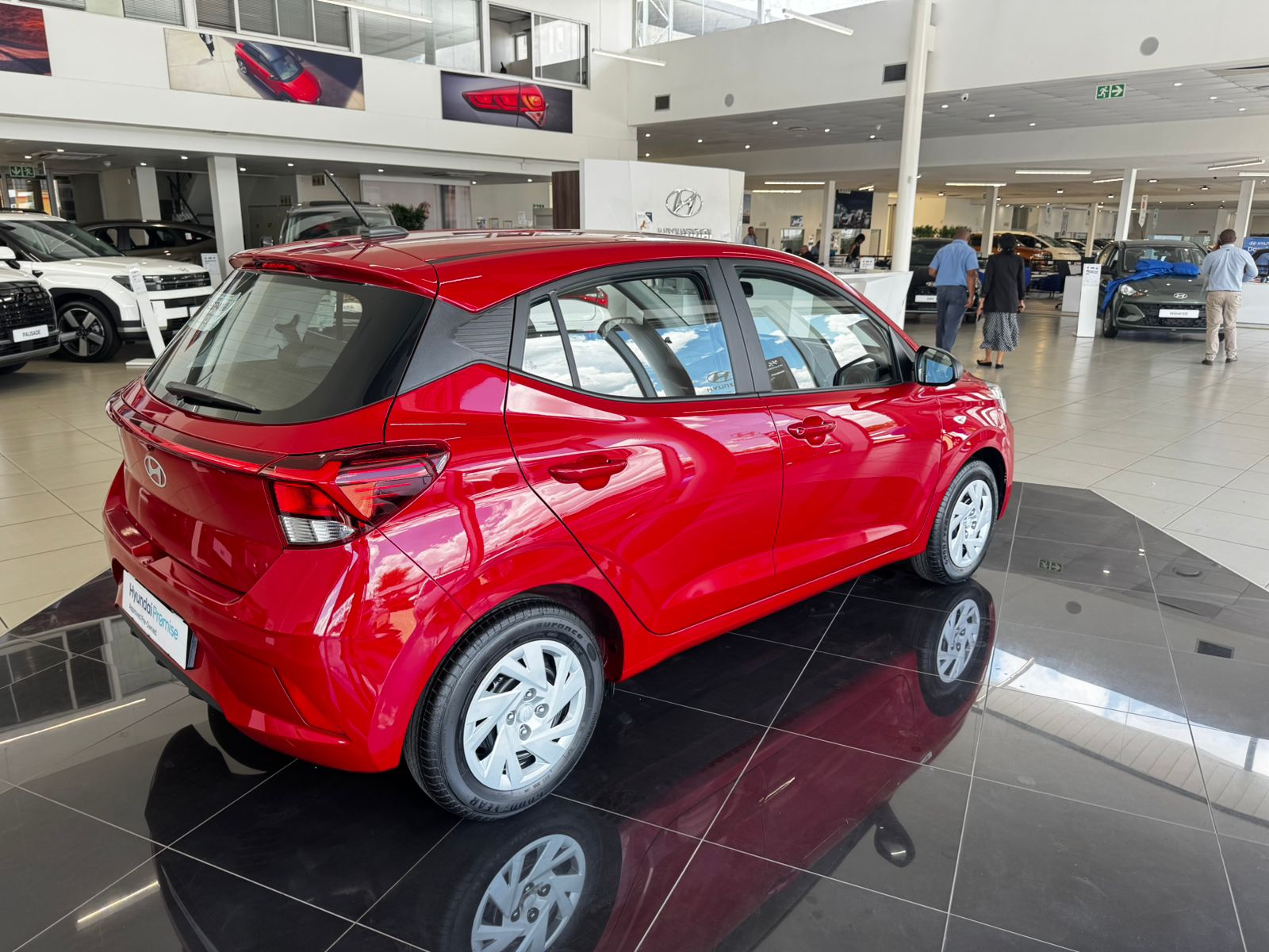 2026 HYUNDAI GRAND i10 1.2 PREMIUM A/T MY24 thumbnail 6
