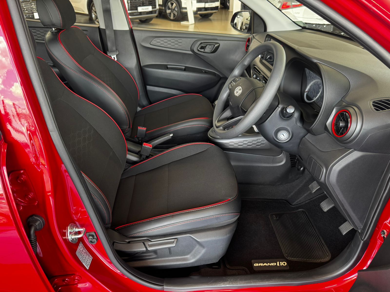 2026 HYUNDAI GRAND i10 1.2 PREMIUM A/T MY24 thumbnail 7