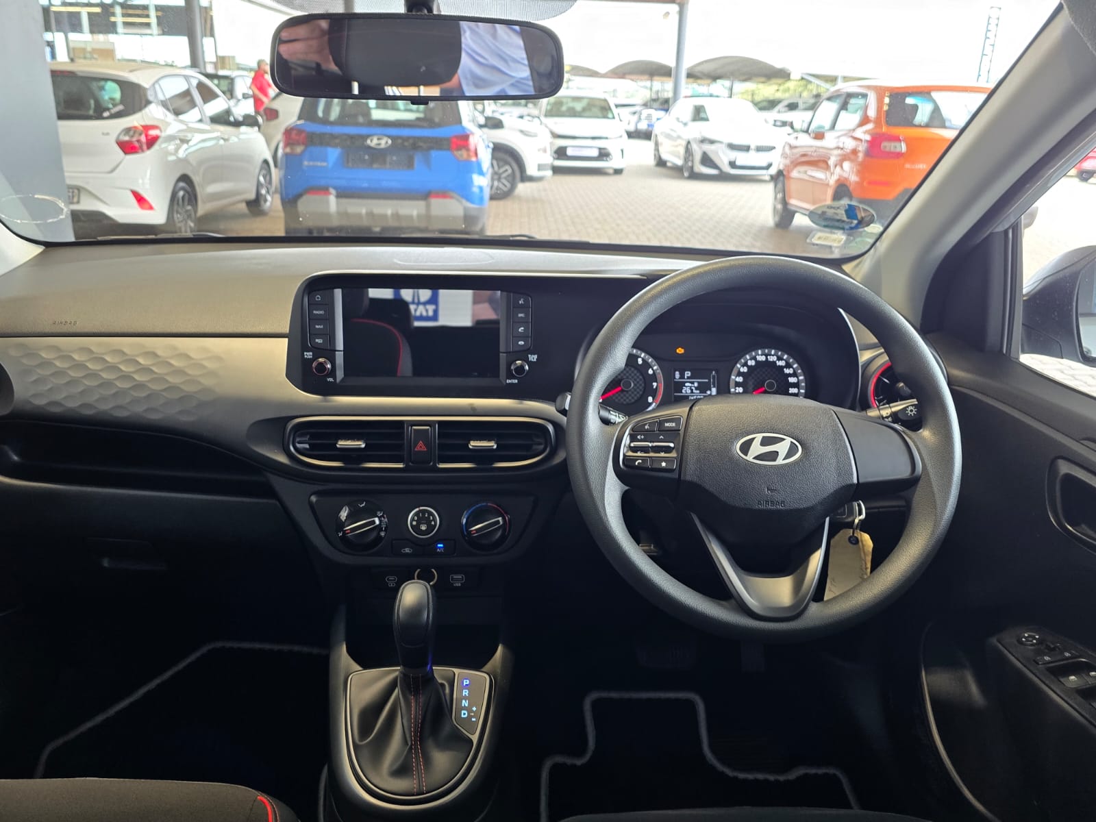 2026 HYUNDAI GRAND i10 1.2 PREMIUM A/T MY24 thumbnail 8