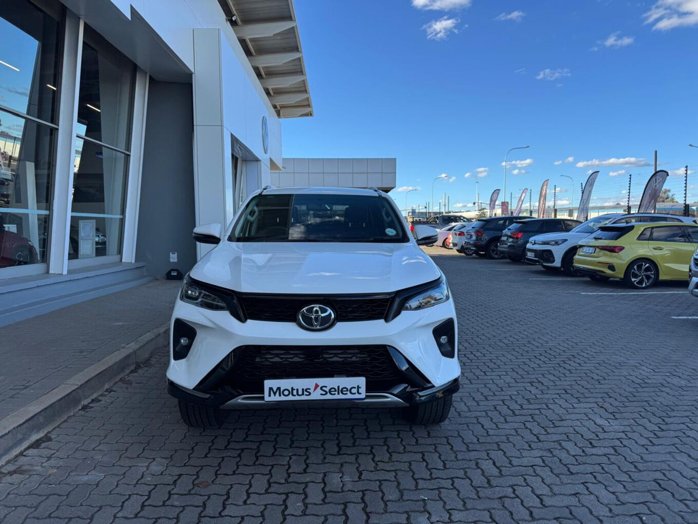 2024 TOYOTA FORTUNER 2.4GD-6 Auto — photo 2