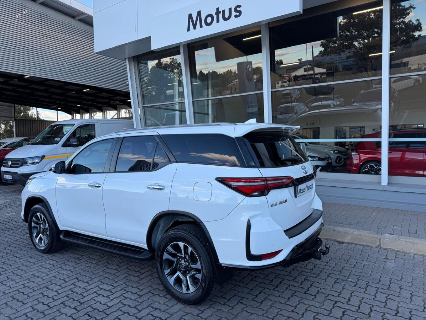 2024 TOYOTA FORTUNER 2.4GD-6 Auto — photo 5