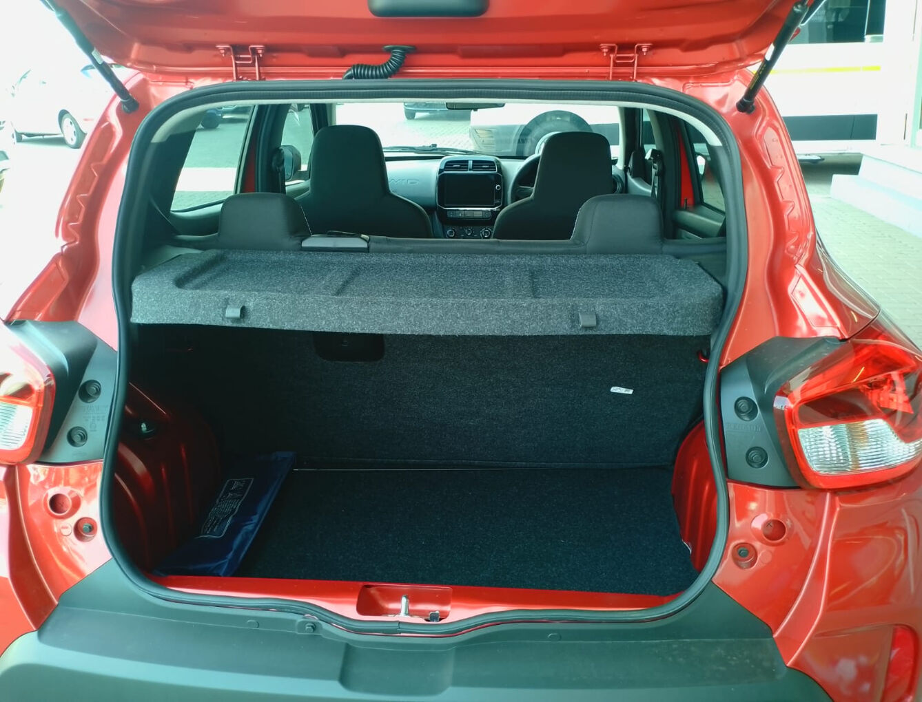 2026 RENAULT KWID 1.0 Life image 7