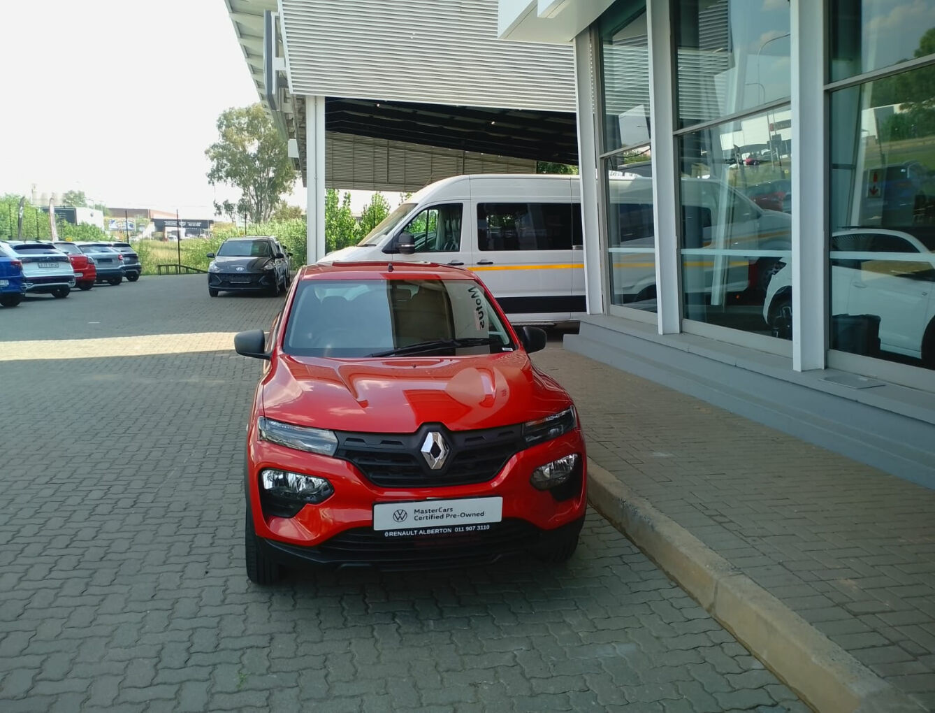 2026 RENAULT KWID 1.0 Life image 2