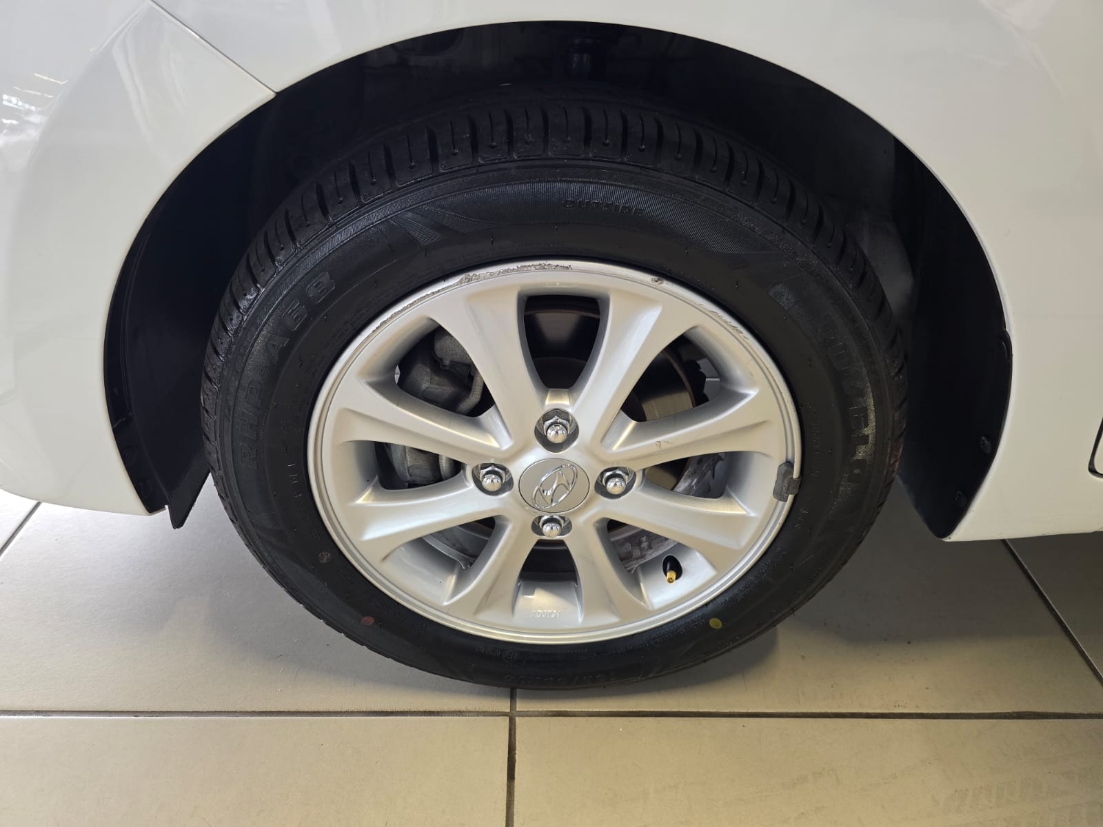 2020 HYUNDAI I10 / I20 / I30 Grand I10 1.25 Fluid a/t thumbnail 13