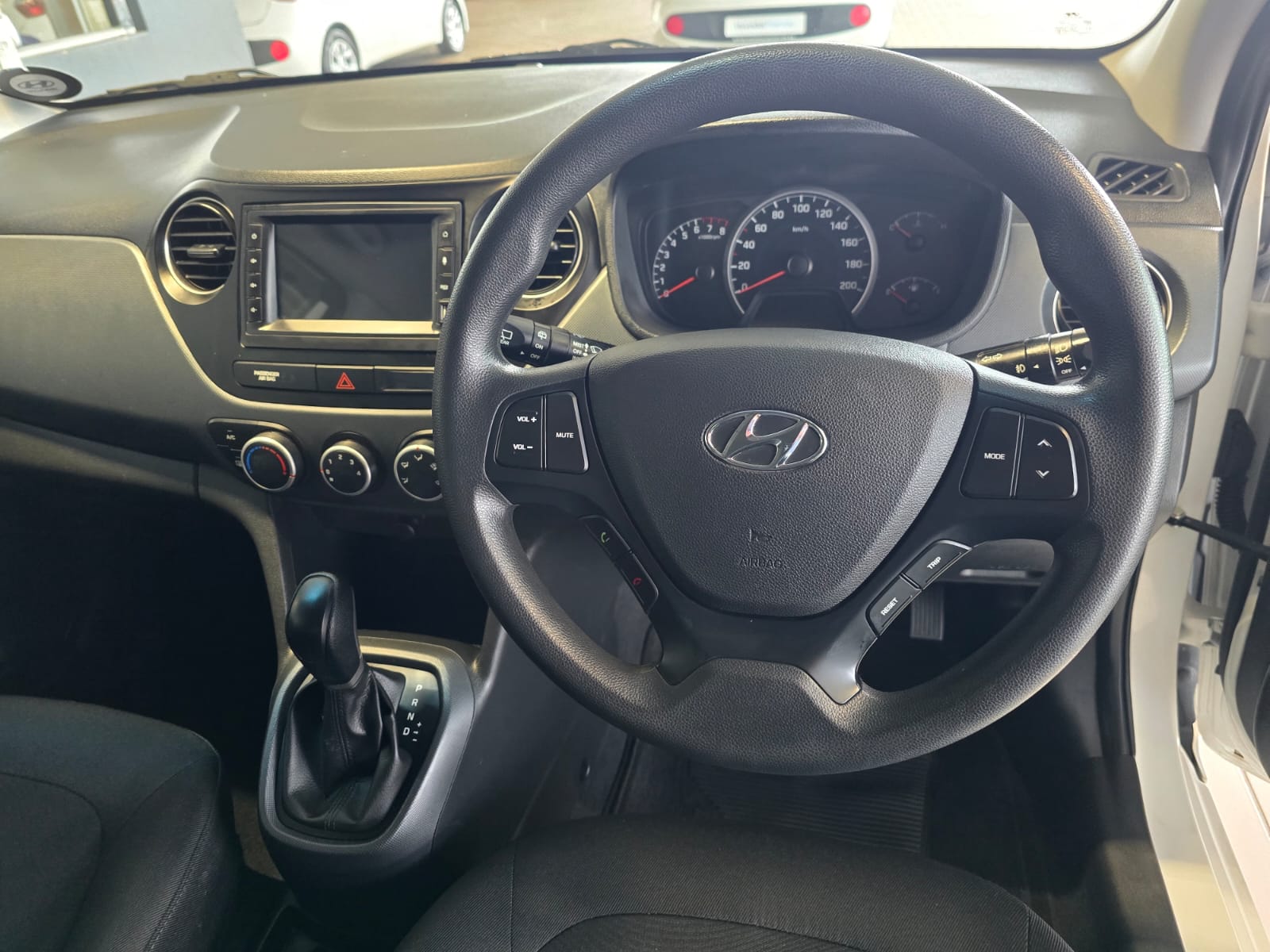 2020 HYUNDAI I10 / I20 / I30 Grand I10 1.25 Fluid a/t thumbnail 7