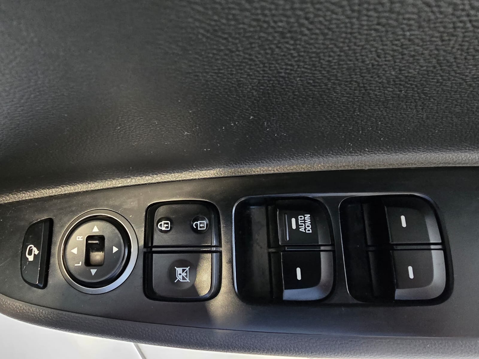 2020 HYUNDAI I10 / I20 / I30 Grand I10 1.25 Fluid a/t thumbnail 10