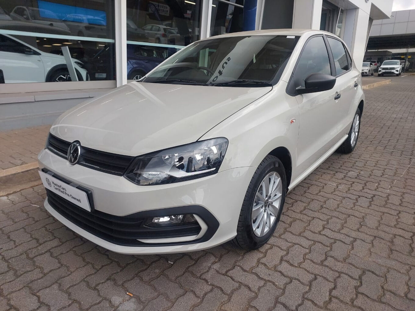 2026 VOLKSWAGEN POLO VIVO Hatch 1.4 image 3