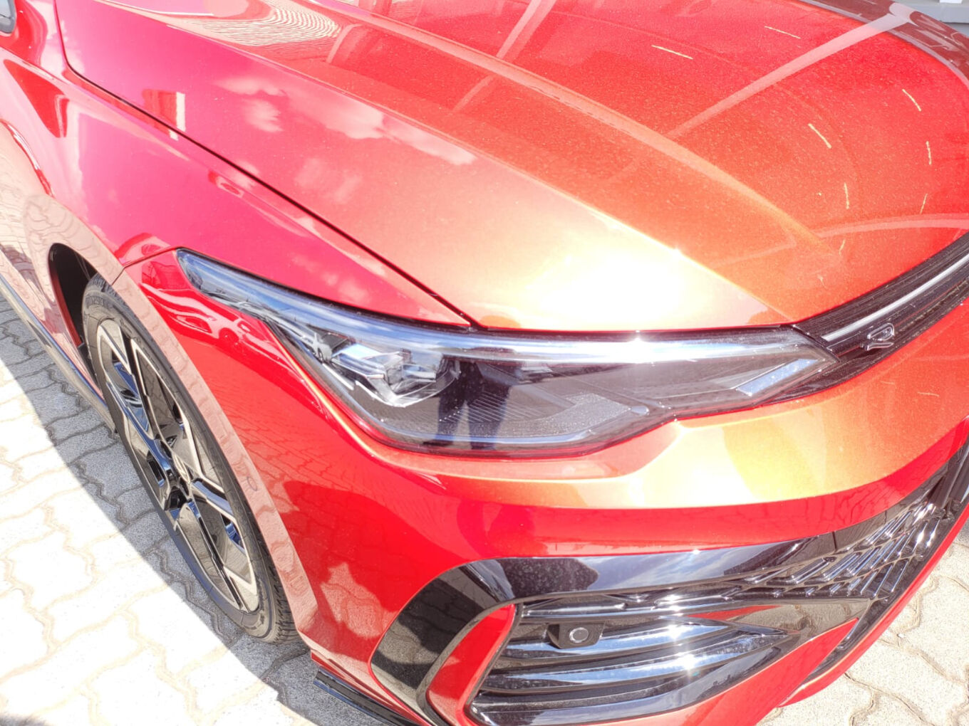 2026 VOLKSWAGEN GOLF 1.4TSI R-Line — photo 10