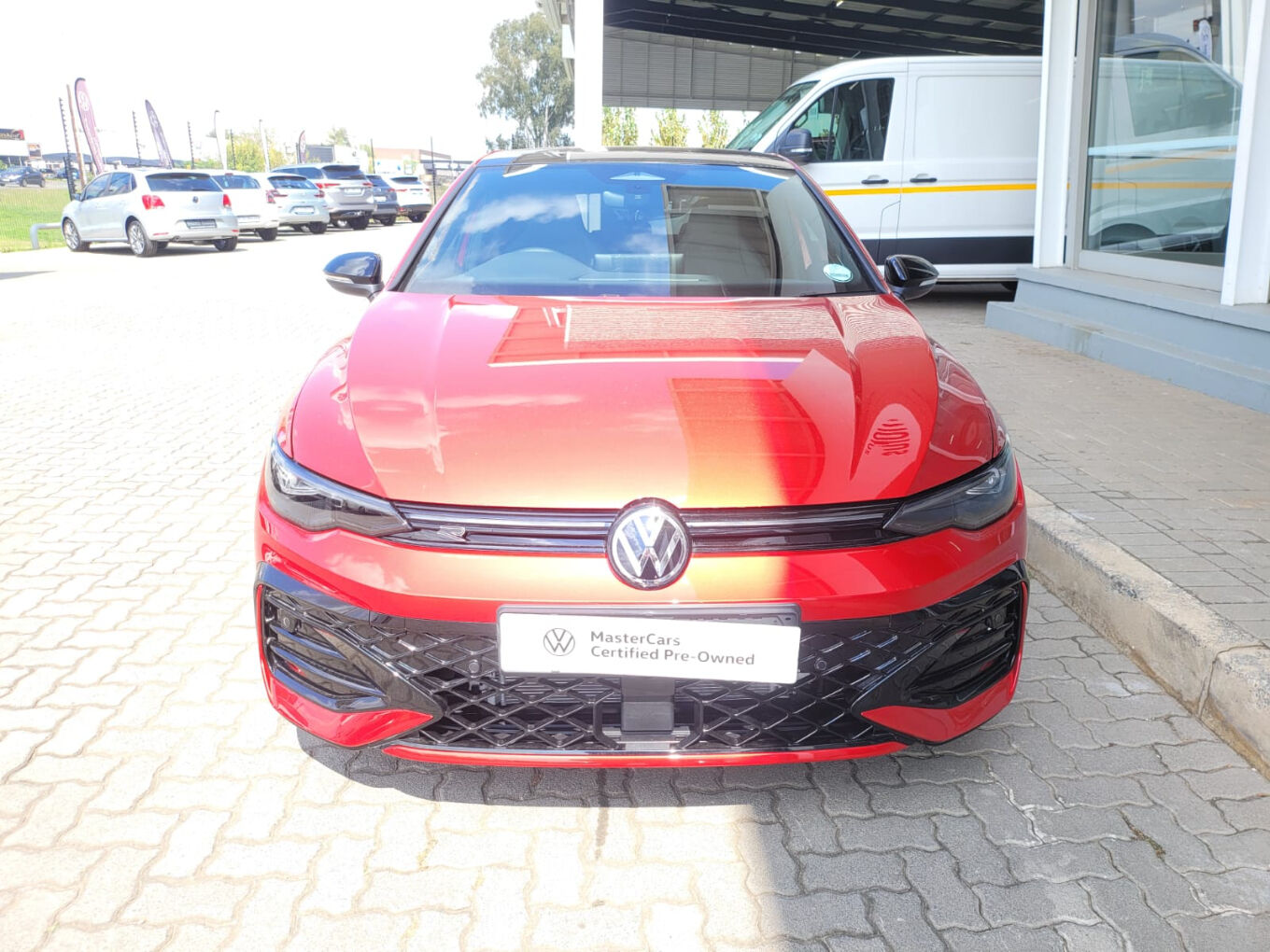 2026 VOLKSWAGEN GOLF 1.4TSI R-Line — photo 2