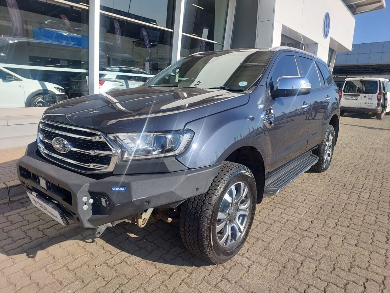 2022 FORD EVEREST 2.0Bi-Turbo 4WD Limited — photo 3