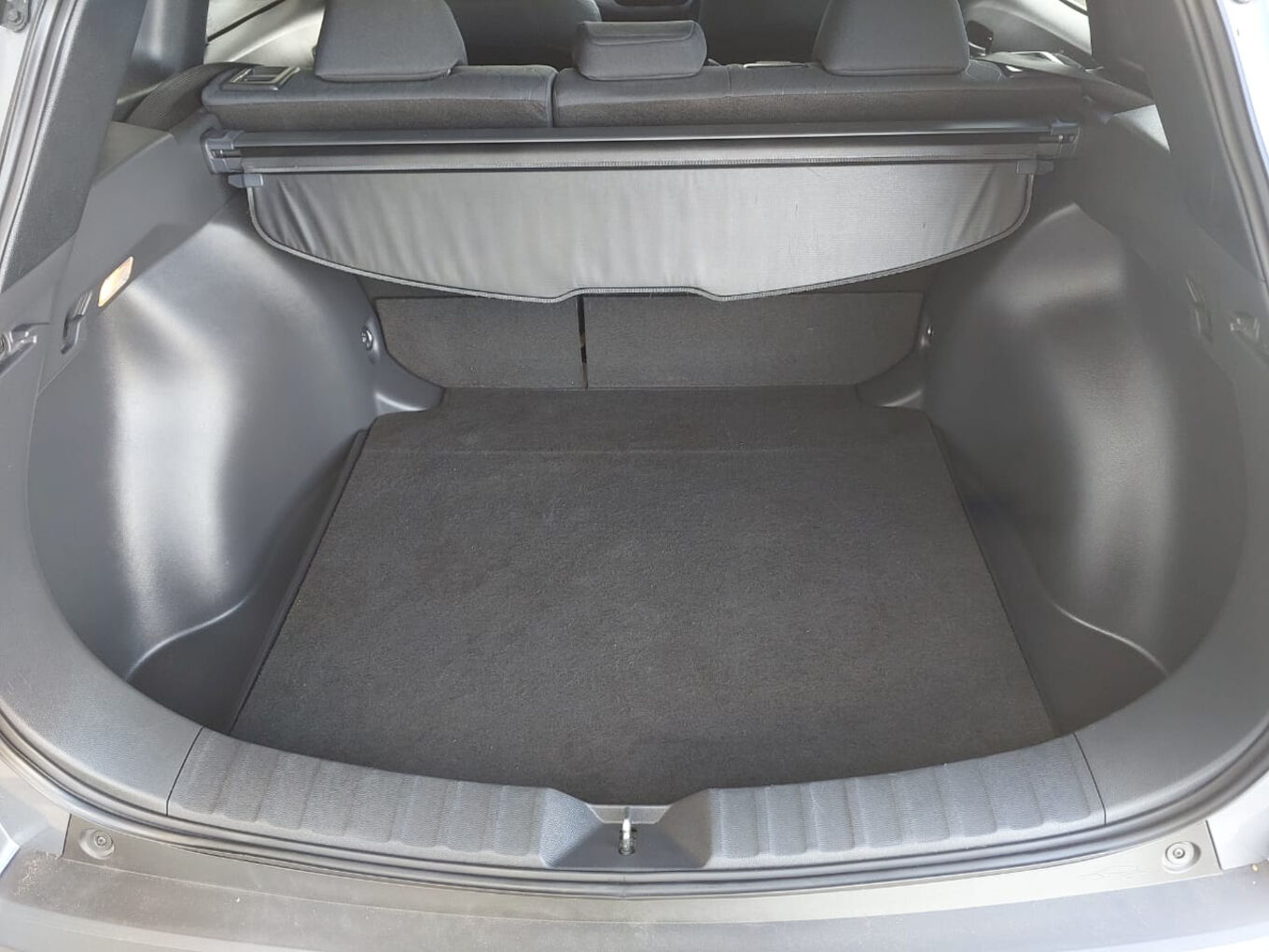 2024 TOYOTA COROLLA CROSS 1.8 XS image 9