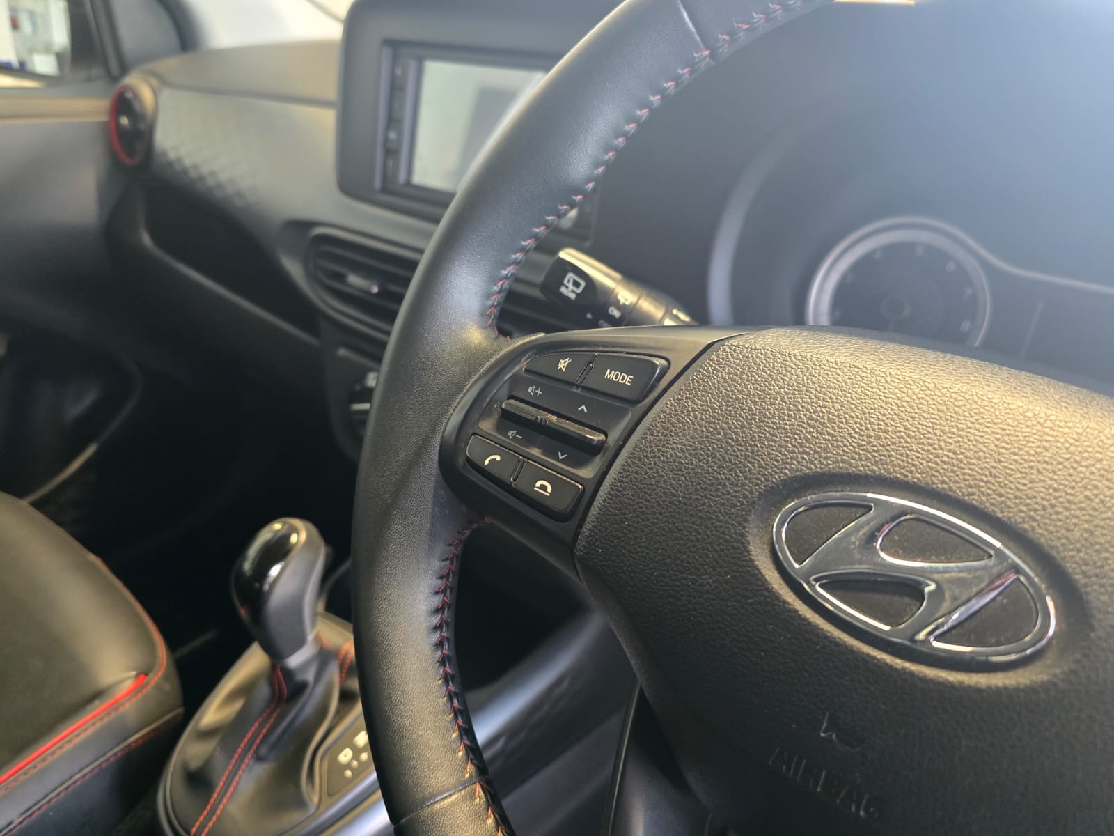 2021 HYUNDAI GRAND i10 1.2 FLUID AT thumbnail 9