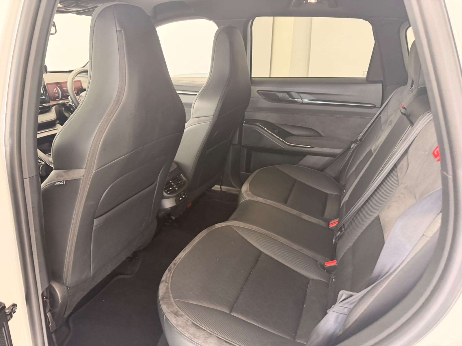 2026 Haval H6 GT 2.0T Super Luxury 7DCT 4WD - Image 7