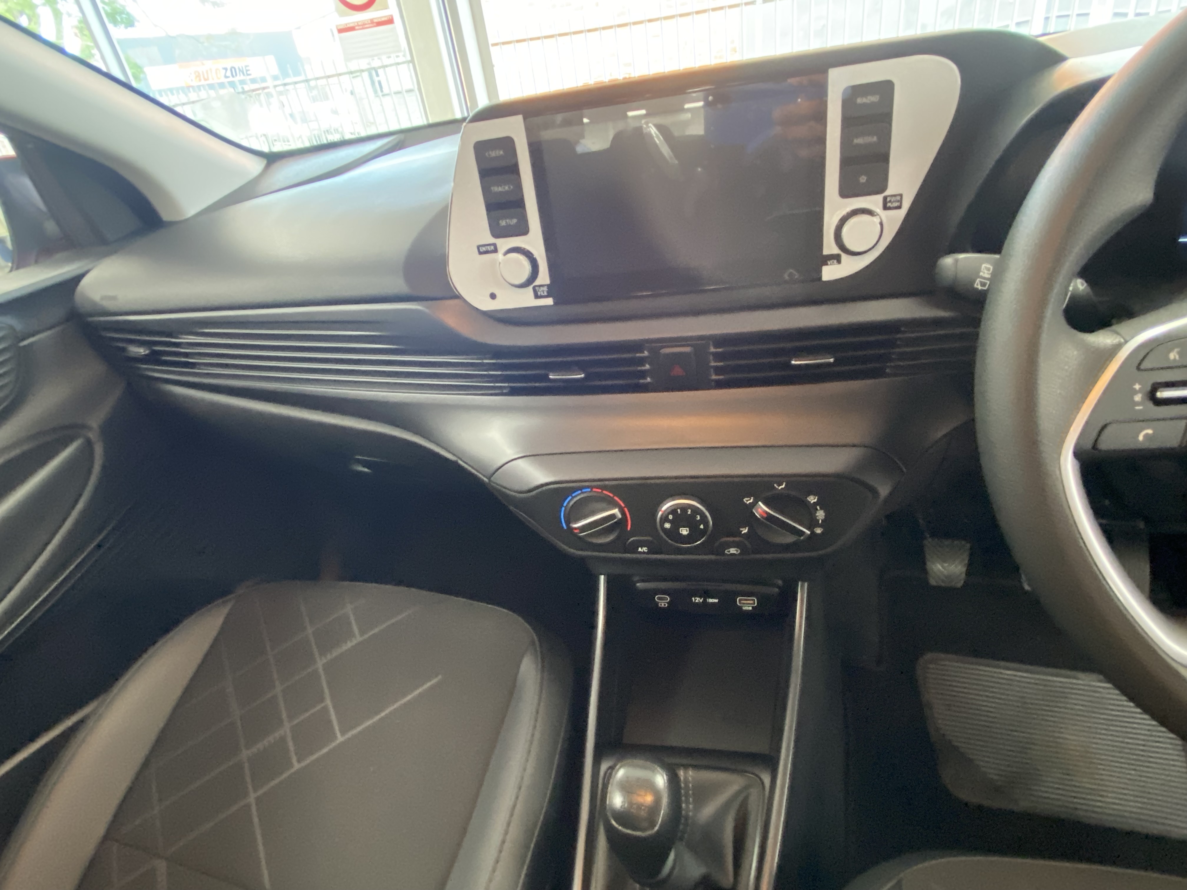 2026 HYUNDAI I20 1.2 PREMIUM M/T MY24 thumbnail 9