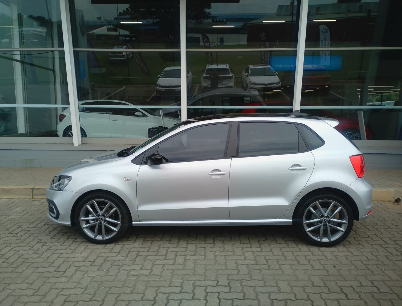 2026 VOLKSWAGEN POLO VIVO Hatch 1.0TSI GT — photo 3