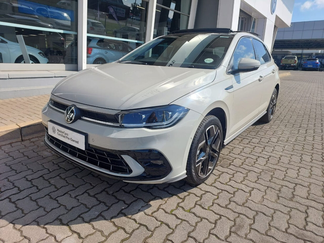 2026 VOLKSWAGEN POLO Hatch 1.0TSI R-Line — photo 3