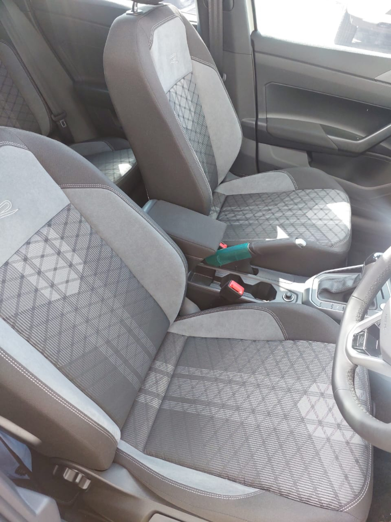 2026 VOLKSWAGEN POLO Hatch 1.0TSI R-Line — photo 20