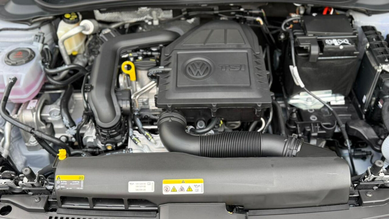 2026 VOLKSWAGEN POLO Hatch 1.0TSI R-Line — photo 9