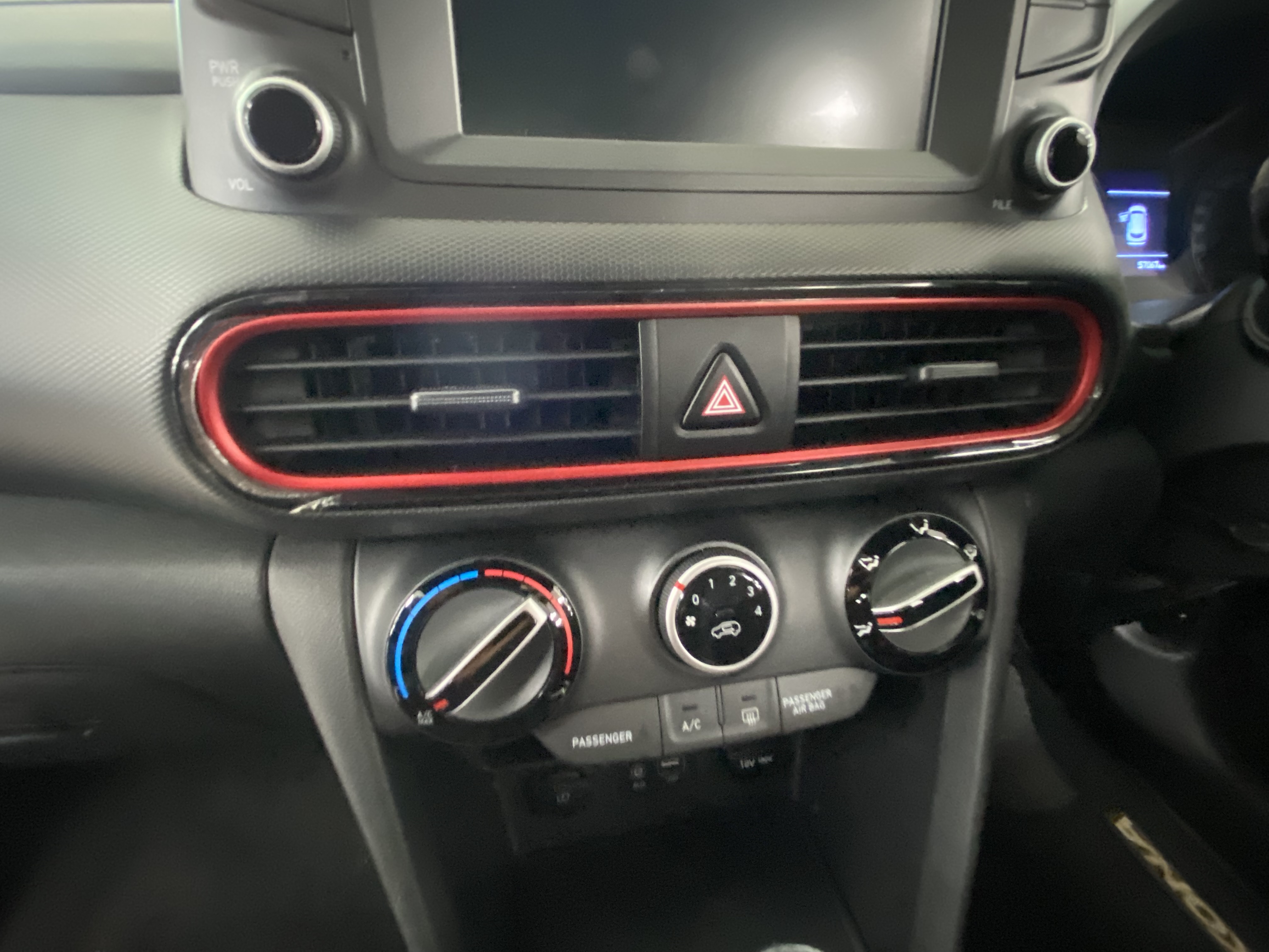 2019 HYUNDAI Kona Kona 2.0 Executive a/t thumbnail 9