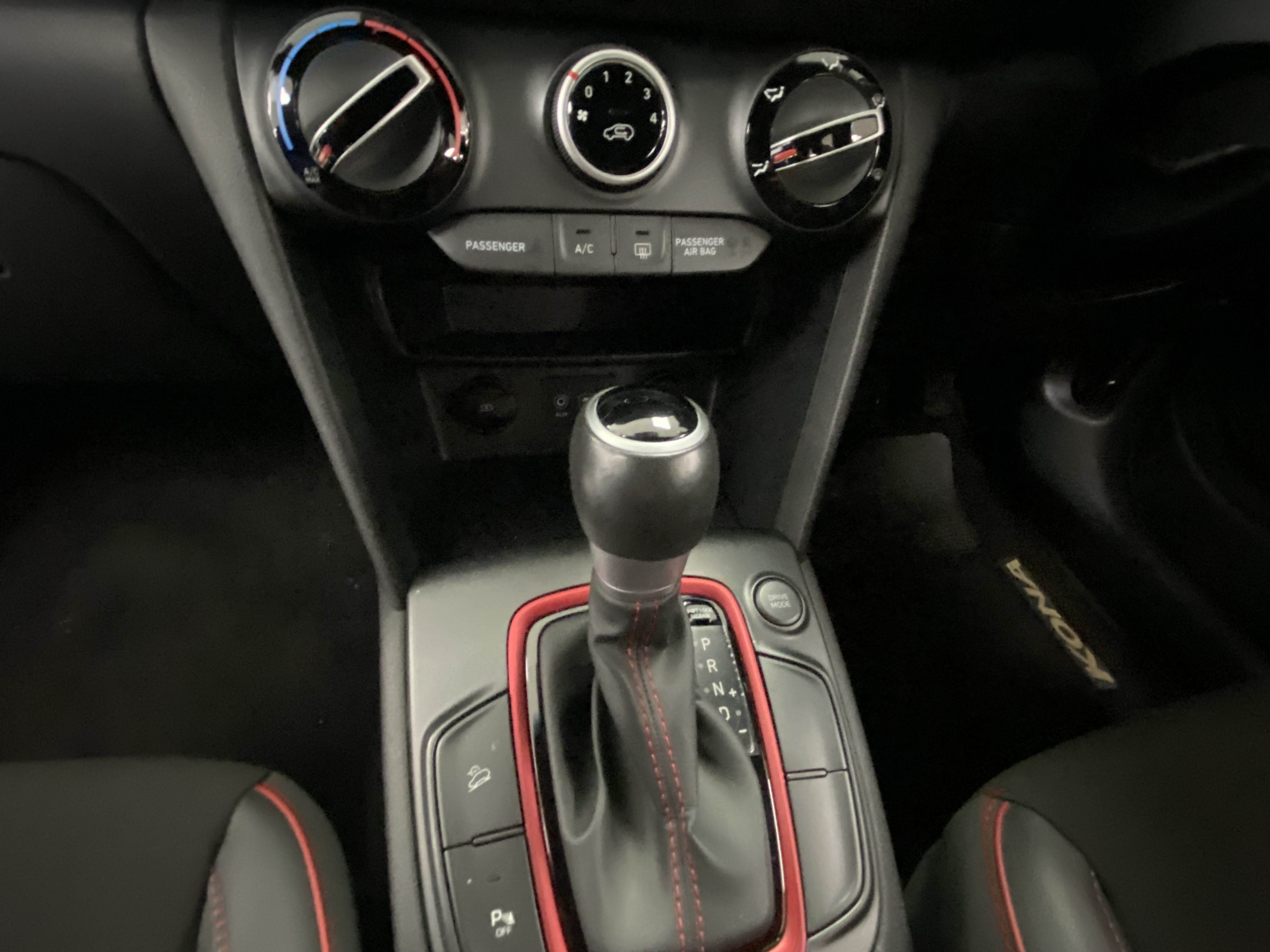 2019 HYUNDAI Kona Kona 2.0 Executive a/t thumbnail 5