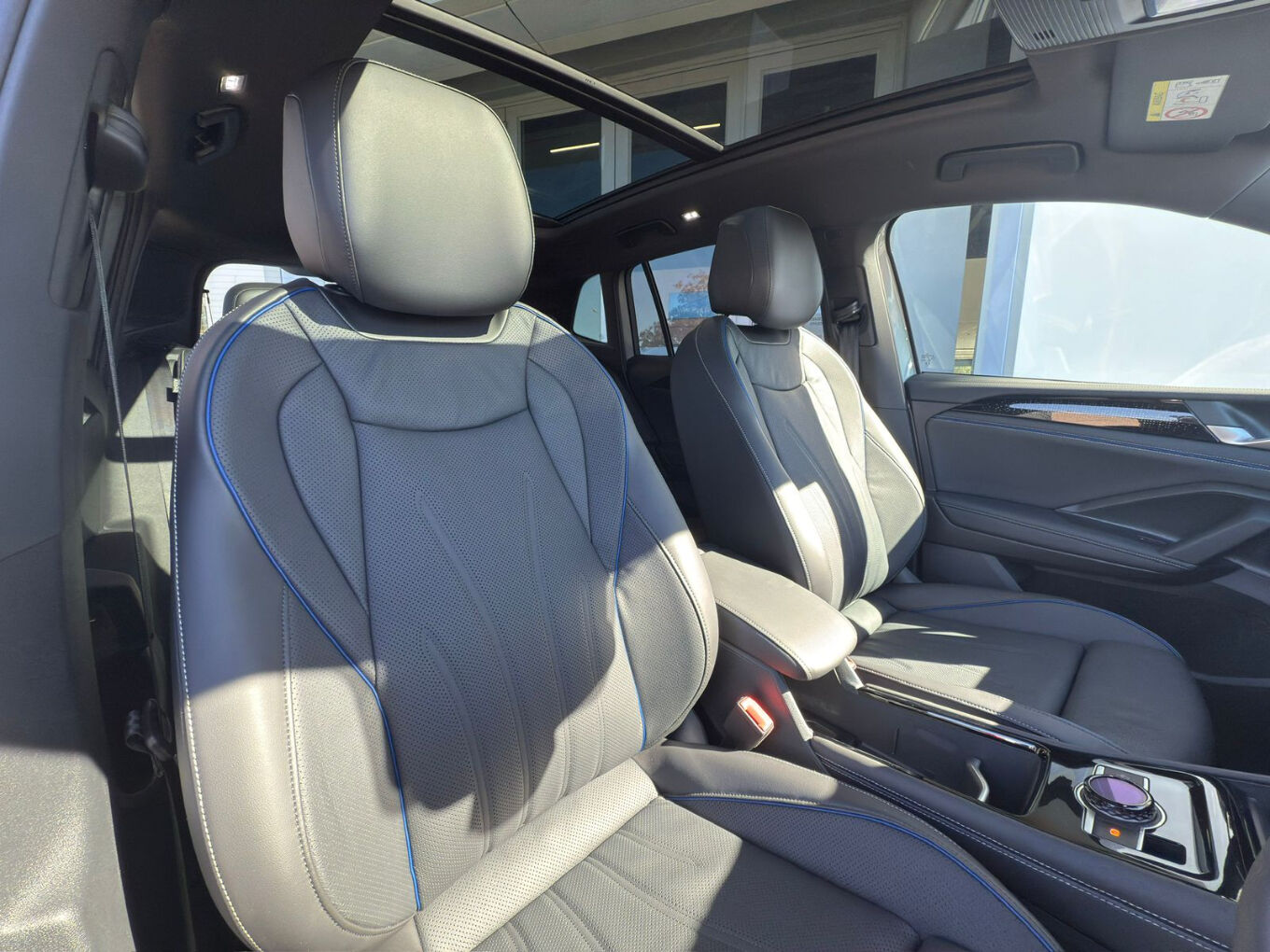 2026 VOLKSWAGEN TIGUAN 2.0TDI R-Line 4Motion — photo 13
