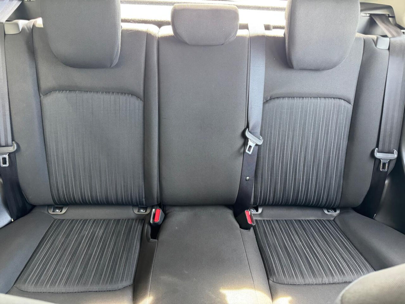 2025 TOYOTA STARLET 1.5 XS Auto — photo 16