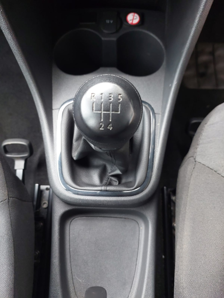 2025 VOLKSWAGEN POLO VIVO Hatch 1.4 — photo 12
