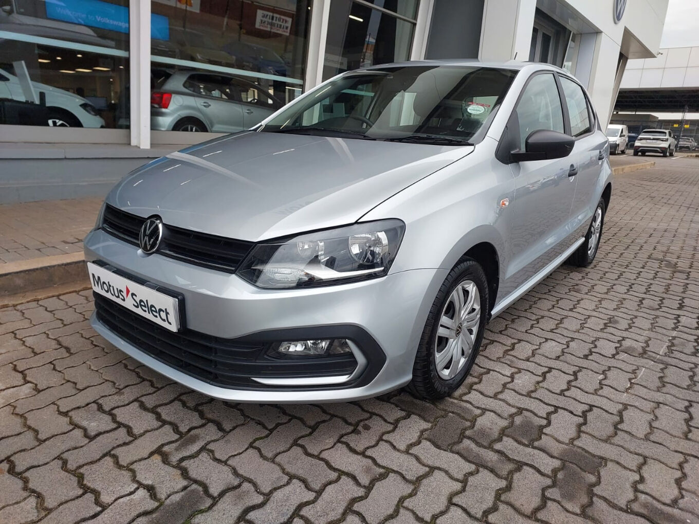 2025 VOLKSWAGEN POLO VIVO Hatch 1.4 — photo 3