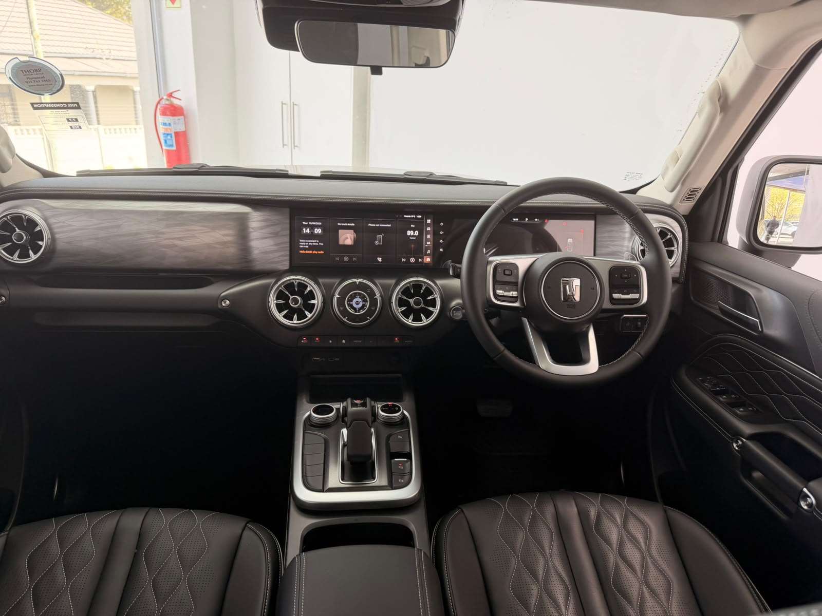 2026 GWM Tank 300 2.4TD Luxury 4x2 AT - Image 12